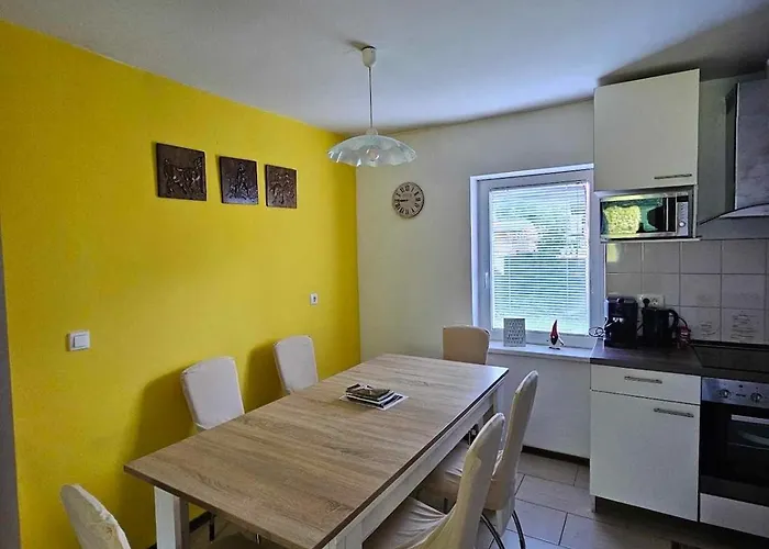 Loginn Vic * Lublana