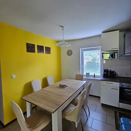 Loginn Vic * Liubliana